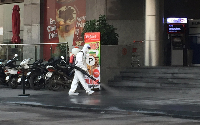 Thông tin về chuyên gia Nhật mắc COVID-19 tại khách sạn Fraser Suite ảnh 1