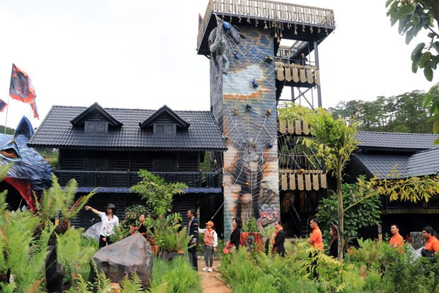 Khu du lịch Quỷ Núi tạm ngừng hoạt động để hoàn thiện thủ tục pháp lý ảnh 1