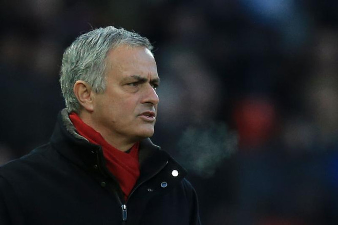 M.U bị Burnley cầm hòa tại Old Trafford: Nguy thật rồi Mourinho ảnh 2