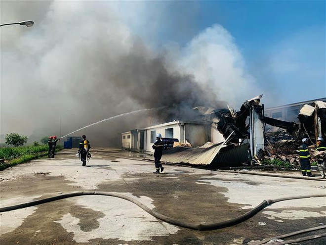 Vụ cháy tại Khu Công nghiệp Quang Minh: Thiệt hại hơn 11 tỷ đồng ảnh 1