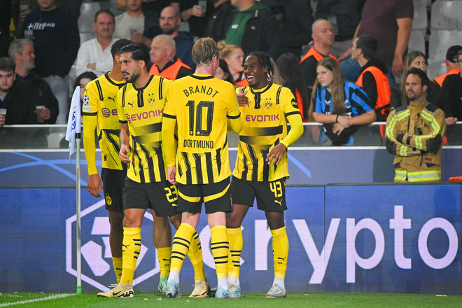 Dortmund giành trọn ba điểm trong ngày ra quân Champions League. (Nguồn: Getty Images) dortmund 1909.jpg
