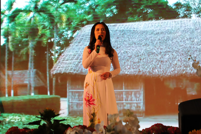 Các hoạt động kỷ niệm ngày sinh của Bác Hồ tại Tây Ban Nha và Đức ảnh 3