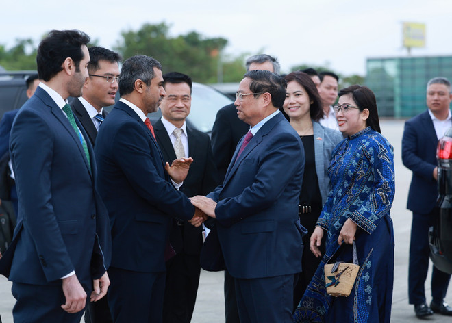 ttxvn_thu tuong pham minh chinh roi ha noi tham qatar uae saudi arabia (2).jpg