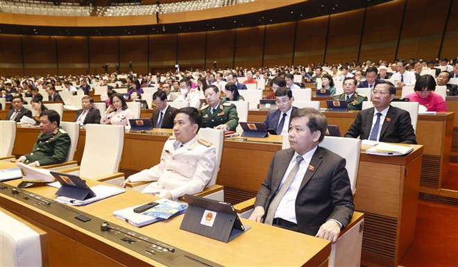 Quyết liệt, tạo chuyển biến mạnh mẽ trong phát triển kinh tế-xã hội ảnh 4