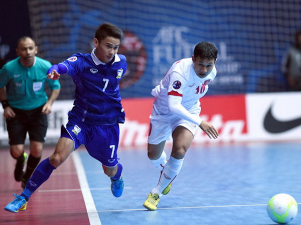 Tuyển futsal Việt Nam thảm bại trước Thái Lan ở trận tranh HCĐ ảnh 1