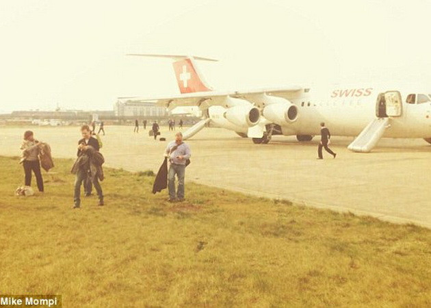 Máy bay cháy động cơ, 78 người may mắn thoát nạn ảnh 1