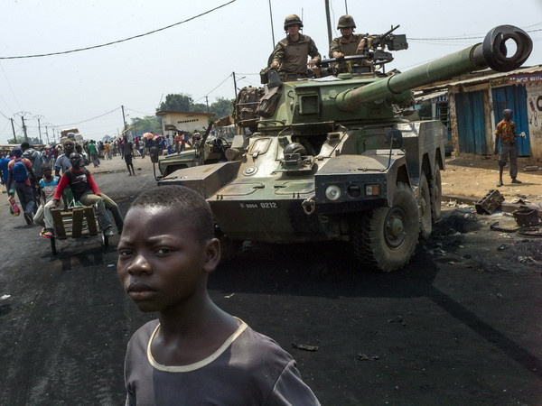 EU trợ giúp tăng cường an ninh tại khu vực Trung Phi ảnh 1