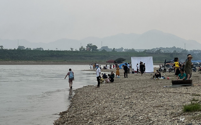 Tuyên Quang: Tìm thấy thi thể học sinh đuối nước trên sông Lô ảnh 1