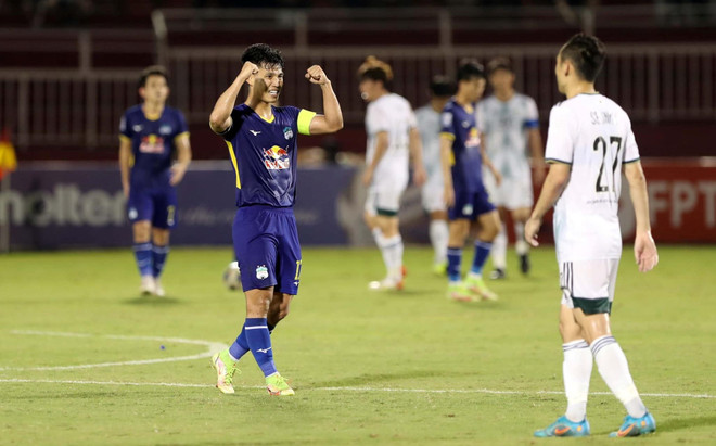 Hoàng Anh Gia Lai gây bất ngờ trước đội bóng số 1 của Hàn Quốc ảnh 1