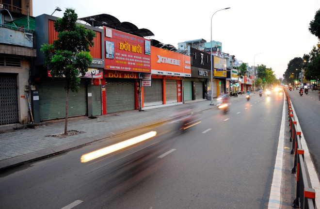 Hình ảnh quận Gò Vấp trong những ngày đầu giãn cách xã hội ảnh 1