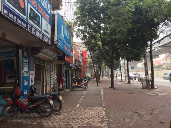 Hà Nội mạnh tay xử lý hành vi đi vệ sinh không đúng chỗ ảnh 1