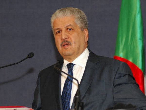 Algeria khẳng định tiếp tục thực hiện các dự án đầu tư công ảnh 1