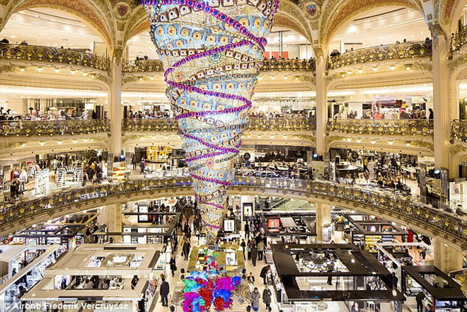 Cơ hội nghỉ đêm tại cửa hàng cao cấp ở Paris dành cho du khách ảnh 2