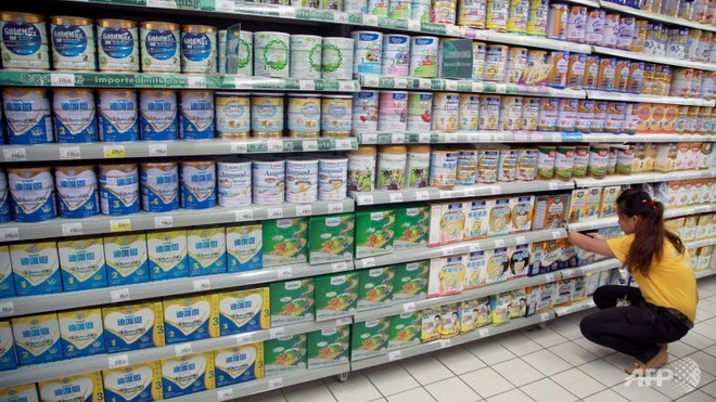 Trung Quốc bắt 6 đối tượng làm giả sữa Similac cho trẻ em ảnh 1