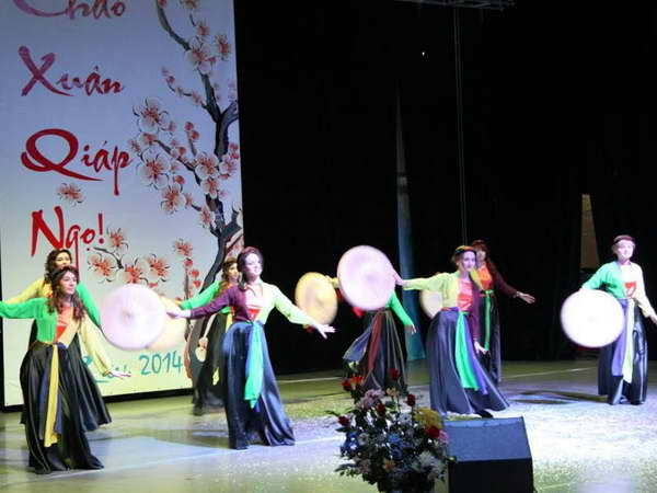 Cộng đồng người Việt tại Kiev tổ chức đón tết Giáp Ngọ ảnh 1