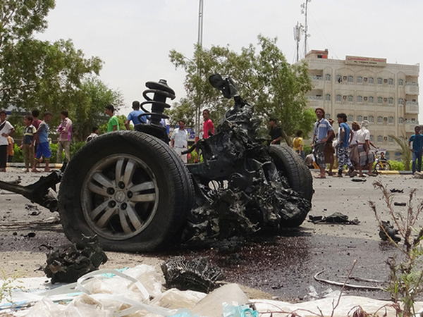 Vụ đánh bom tại Yemen: Số thương vong đã lên tới hơn 120 người ảnh 1