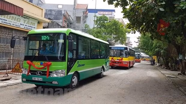 Xe buýt tối ưu hóa luồng tuyến, ‘chia lửa' với đường sắt đô thị ảnh 1
