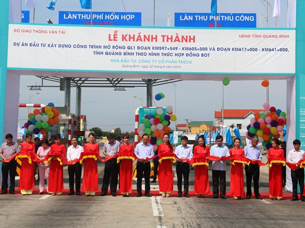 Thông xe đoạn tuyến dự án mở rộng Quốc lộ 1 qua Quảng Bình ảnh 2