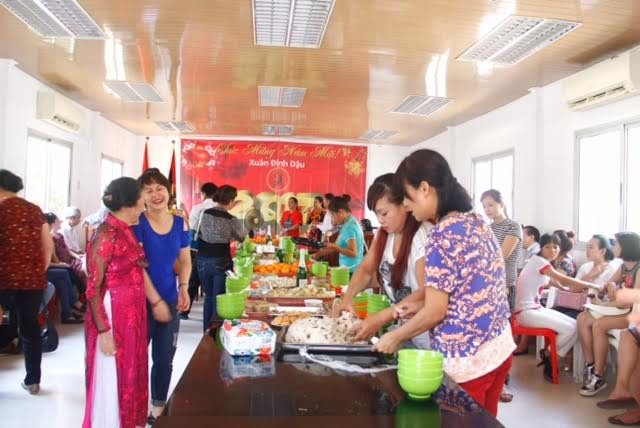 Cộng đồng người Việt Nam ở Angola chào đón năm mới 2017 ảnh 2