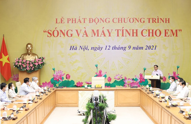 Chiến dịch 'cõng sóng' lên vùng biên: Để không ai bị bỏ lại phía sau ảnh 2