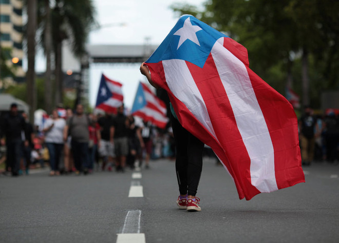 Puerto Rico tuyên bố phá sản để tái cơ cấu khoản nợ công khổng lồ ảnh 1