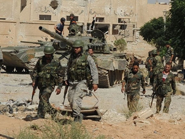 Quân đội Syria giành lại quyền kiểm soát vùng ngoại ô Palmyra ảnh 1