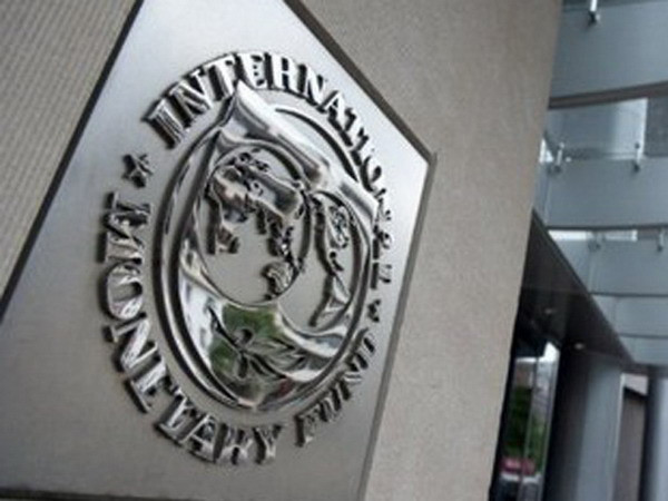IMF: Ukraine cần thêm 19 tỷ USD cứu trợ nếu giao tranh tiếp tục ảnh 1