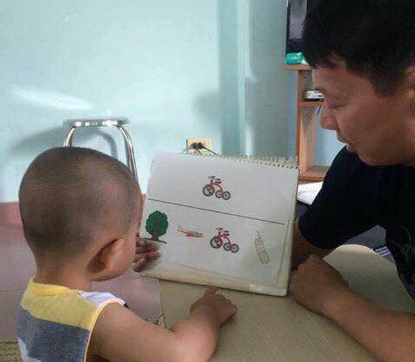 Dioxin vẫn đang ảnh hưởng đến sự phát triển của trẻ em Việt Nam ảnh 2