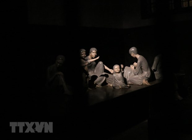 Thành phố Hà Nội thúc đẩy hoạt động kinh tế đêm phát triển ảnh 2