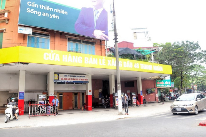 Hà Nội: Giảm tình trạng người dân xếp hàng dài để đổ xăng ảnh 1