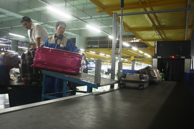 Cục Hàng không nói gì về hành lý ký gửi của khách bị rách vỡ, mất cắp? ảnh 2