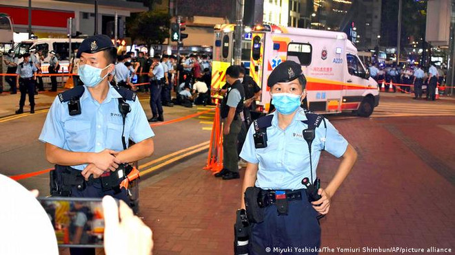 Hong Kong: ''Sói đơn độc'' tấn công khủng bố nhằm vào cảnh sát ảnh 1