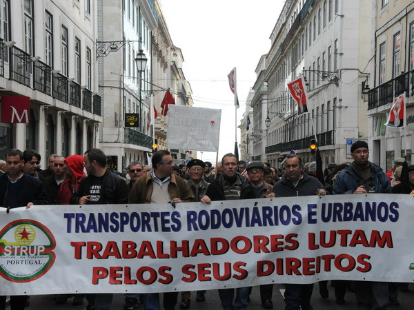 Bồ Đào Nha xem xét chiến lược phát triển "hậu cứu trợ" ảnh 1