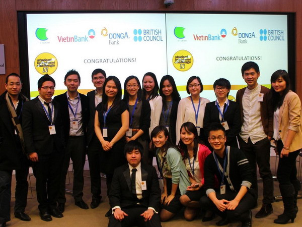 Trí thức trẻ Việt Nam tại Anh hướng về nguồn cội ảnh 2