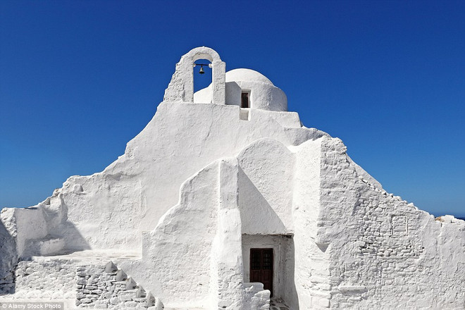 Trầm trồ với những nhà thờ có kiến trúc đẹp ngỡ ngàng trên thế giới ảnh 9