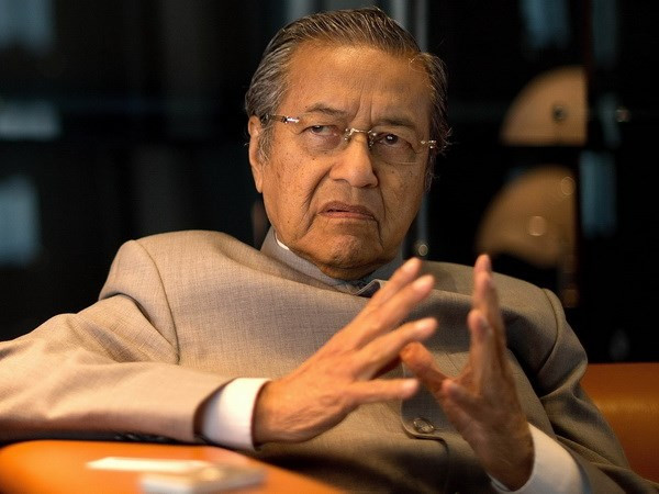 Cựu Thủ tướng Malaysia Mahathir bị điều tra vì loan "tin giả mạo" ảnh 1