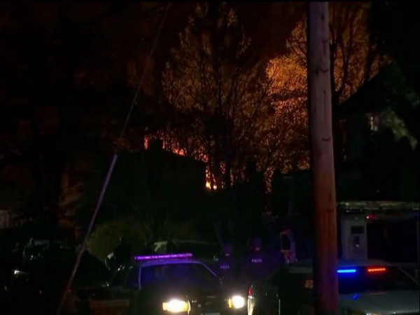 Mỹ: Nổ ở bang Connecticut, ít nhất 4 cảnh sát bị thương ảnh 1