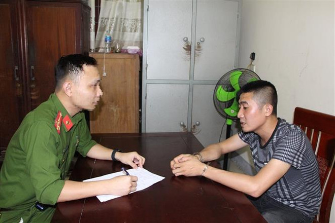 Nghệ An: Bắt hai đối tượng tàng trữ, vận chuyển động vật quý hiếm ảnh 2