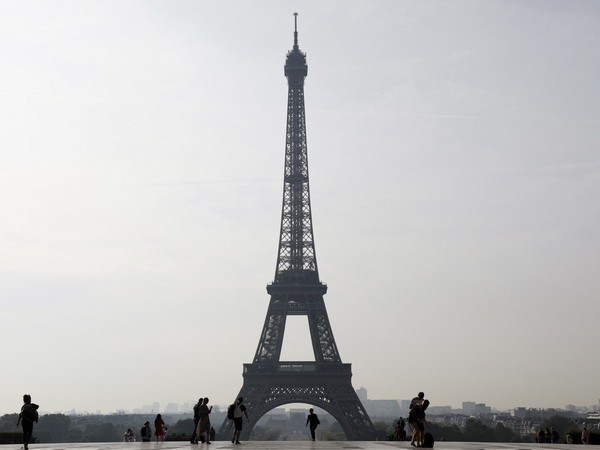 Nhiều dấu hiệu cho thấy châu Âu đang cố thoát khỏi cái bóng của Mỹ ảnh 1