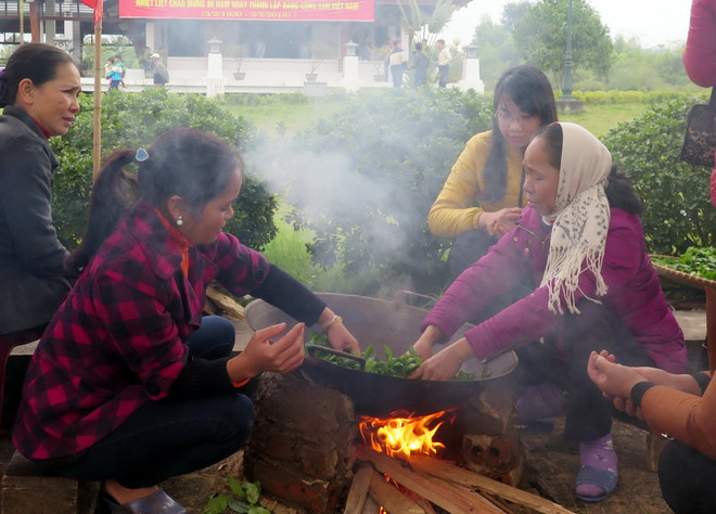 Tưng bừng các lễ hội đầu Xuân hấp dẫn du khách thập phương ảnh 2
