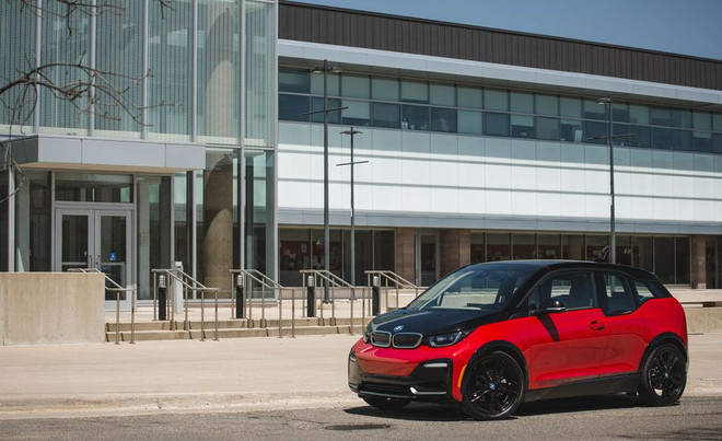 Chi phí phát triển xe điện kéo tụt lợi nhuận của hãng xe sang BMW ảnh 1