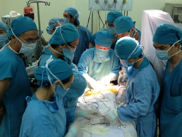 Cần Thơ: Cứu sống một sản phụ mất máu nặng do nhau tiền đạo ảnh 1