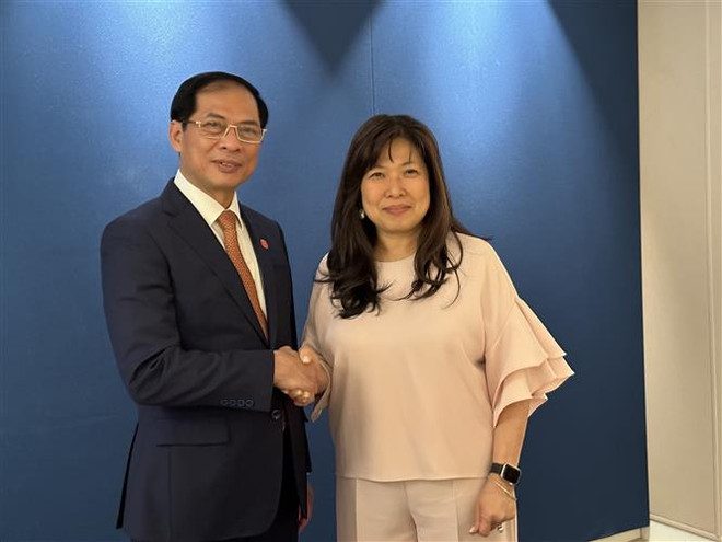 Chuyến làm việc thành công của Bộ trưởng Bùi Thanh Sơn tại Pháp ảnh 4