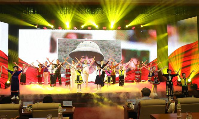 Những ánh dương sưởi ấm cuộc đời của trẻ em có hoàn cảnh khó khăn ảnh 1