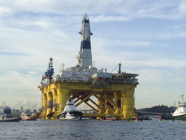 Giá dầu chạm "đáy" mới trên thị trường Mỹ do dự trữ dầu tăng cao ảnh 1