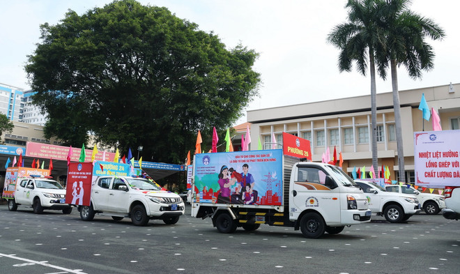 truyen thong dan so2.jpg