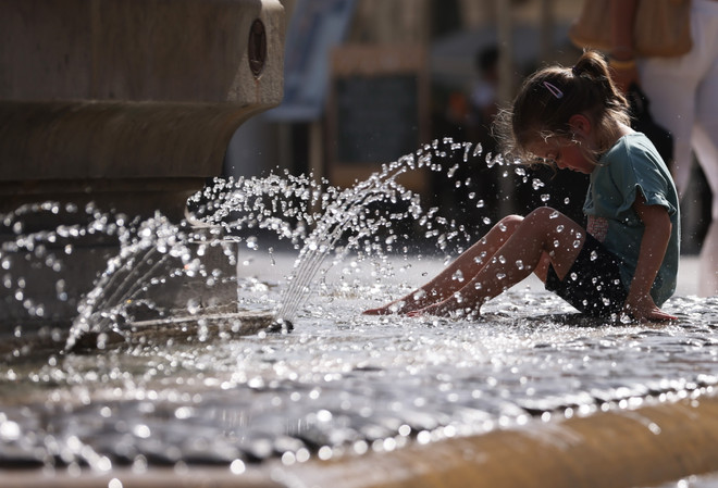 Cuộc khủng hoảng nước đang ảnh hưởng đến gần 4 tỷ người ảnh 1