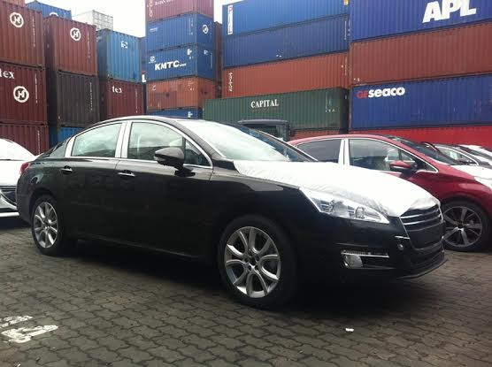 Hai mẫu Peugeot nhập khẩu từ Pháp xuất hiện tại cảng Sài Gòn ảnh 3