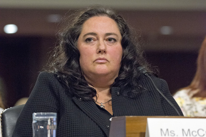 Tổng thống Mỹ rút lại đề cử một quan chức cấp cao Lầu Năm Góc ảnh 1