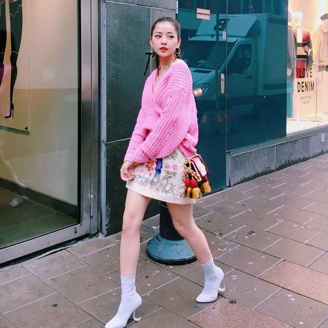 Dàn sao Việt bừng sức sống với street style rực rỡ sắc màu ảnh 1